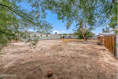 4477 N Pomona Avenue #., Tucson, AZ 85705 - Photo 1