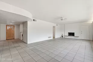 2235 E Camino el Ganado, Tucson, AZ 85718 - Photo 4