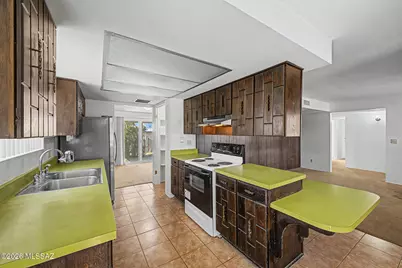 7311 E 32nd Street, Tucson, AZ 85710 - Photo 10
