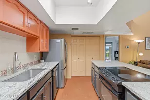 1200 E River Rd, Tucson, AZ 85718 - Photo 12