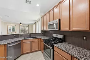 1038 W Pastora Peak Dr, Green Valley, AZ 85614 - Photo 22