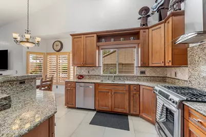 1724 N Spanish Moss Avenue, Tucson, AZ 85715 - Photo 16