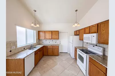 9946 E Paseo De La Masada, Tucson, AZ 85747 - Photo 2