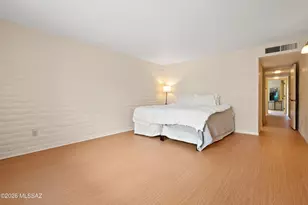 10136 N Valle Del Oro Dr, Tucson, AZ 85737 - Photo 22
