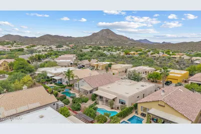 84 N Desert Stream Drive, Tucson, AZ 85745 - Photo 4