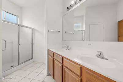 84 N Desert Stream Drive, Tucson, AZ 85745 - Photo 18