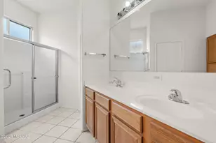 84 N Desert Stream Dr, Tucson, AZ 85745 - Photo 18