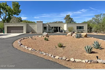 8180 E Rawhide Trail, Tucson, AZ 85750 - Photo 2