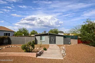 206 W Blacklidge Dr, Tucson, AZ 85705 - Photo 2