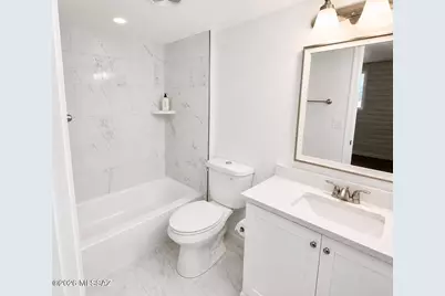 206 W Blacklidge Drive, Tucson, AZ 85705 - Photo 14