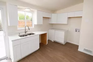 206 W Blacklidge Dr, Tucson, AZ 85705 - Photo 12