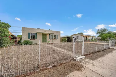 4208 E 1st Street, Tucson, AZ 85711 - Photo 1
