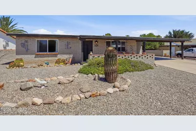 117 E El Limon, Green Valley, AZ 85614 - Photo 2
