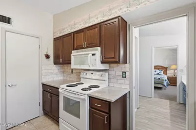 117 E El Limon, Green Valley, AZ 85614 - Photo 16