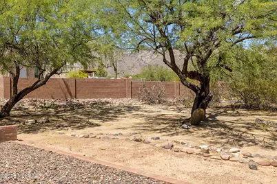 5620 N Barrasca Avenue, Tucson, AZ 85750 - Photo 46
