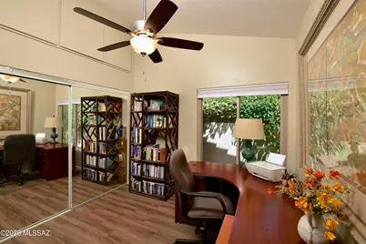 1138 W Masters Circle W, Tucson, AZ 85737 - Photo 8