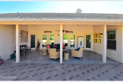 1138 W Masters Circle W, Tucson, AZ 85737 - Photo 6