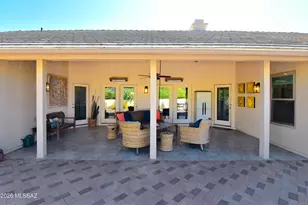 1138 W Masters Circle W, Tucson, AZ 85737 - Photo 6