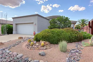 1958 W Amblemorn Dr, Green Valley, AZ 85622 - Photo 14