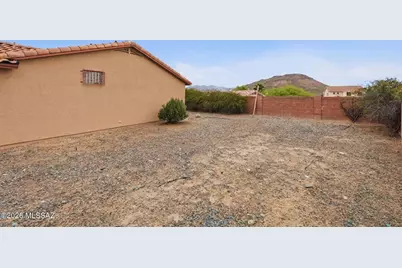 1235 S Star Shadow Drive, Tucson, AZ 85713 - Photo 32