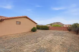 1235 S Star Shadow Dr, Tucson, AZ 85713 - Photo 32