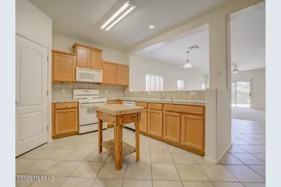 1265 W Via Cerro Colorado, Sahuarita, AZ 85629 - Photo 6