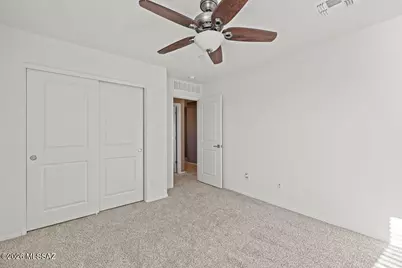 12163 W Charismatic Drive, Marana, AZ 85653 - Photo 32