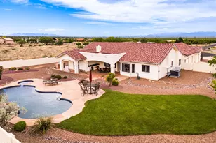 5851 E Blue Oak Ct, Hereford, AZ 85615 - Photo 2