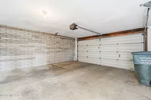 4400 E Haven Ln, Tucson, AZ 85712 - Photo 30