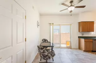 246 S Clubhouse Ln, Sierra Vista, AZ 85635 - Photo 10