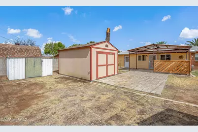 806 E Joan Place, Tucson, AZ 85719 - Photo 22