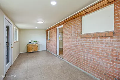 806 E Joan Place, Tucson, AZ 85719 - Photo 10