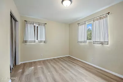 806 E Joan Place, Tucson, AZ 85719 - Photo 14