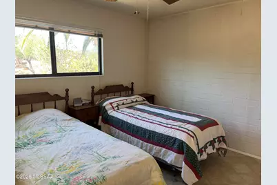 243 N Calle Del Diablo, Green Valley, AZ 85614 - Photo 12