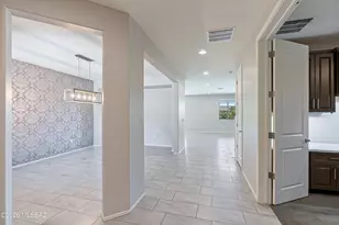2349 W Capricorn St, Oro Valley, AZ 85742 - Photo 6