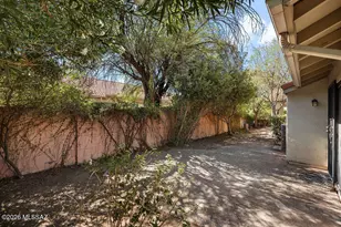 5580 N VÃ­a Umbrosa, Tucson, AZ 85750 - Photo 38