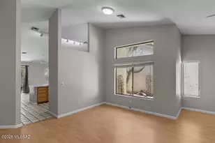 5580 N VÃ­a Umbrosa, Tucson, AZ 85750 - Photo 8