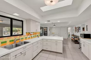 6001 E San Marino Dr, Tucson, AZ 85715 - Photo 12