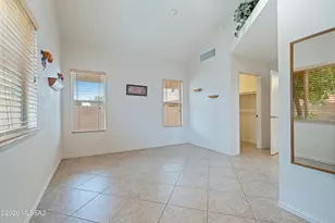 8976 E Orchid Vine Dr, Tucson, AZ 85747 - Photo 14