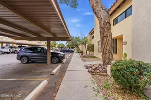 2469 N Ironwood Ridge Dr, Tucson, AZ 85745 - Photo 22