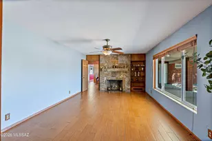 2107 E Lind Rd, Tucson, AZ 85719 - Photo 8