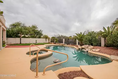 13065 N Woodburne Avenue, Oro Valley, AZ 85755 - Photo 4