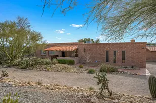 3951 N Four Winds Dr, Tucson, AZ 85750 - Photo 2