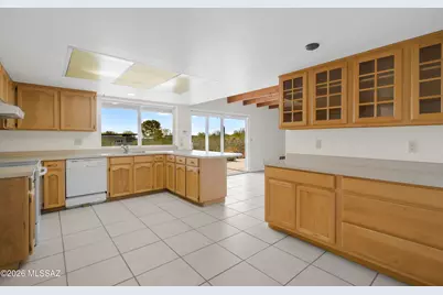 3951 N Four Winds Drive, Tucson, AZ 85750 - Photo 12
