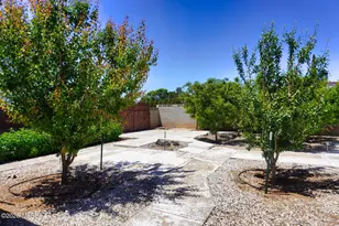 1016 E Mescal Dr, Pearce, AZ 85625 - Photo 44
