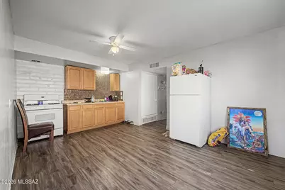 528 W 42nd Street, Tucson, AZ 85713 - Photo 4