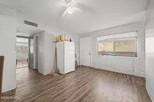528 W 42nd St, Tucson, AZ 85713 - Photo 2