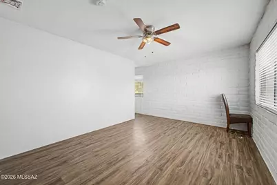 528 W 42nd Street, Tucson, AZ 85713 - Photo 2