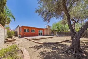 2235 N Camino Emiliano, Tucson, AZ 85745 - Photo 18