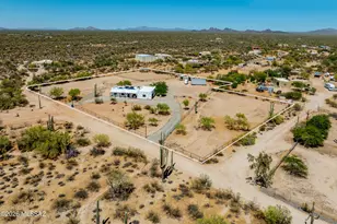 35023 S Coyotes Ln, Marana, AZ 85658 - Photo 8
